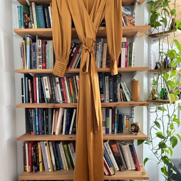 Revolve x House of Harlow - worn once! - Picture 4 of 7